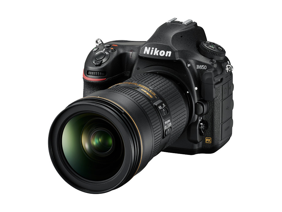 NIKON D850 （2020年10月新品購入、メーカー保証残）
