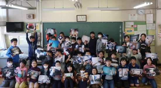 東京都青梅市立第三小学校 5年2組 公益社団法人 日本写真家協会