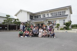 埼玉県新座市立陣屋小学校 5年b組 公益社団法人 日本写真家協会